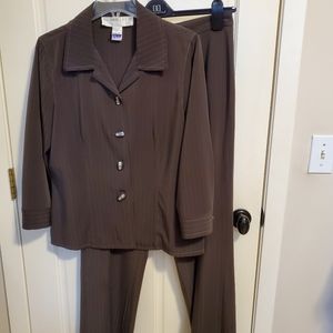 Pant Suit